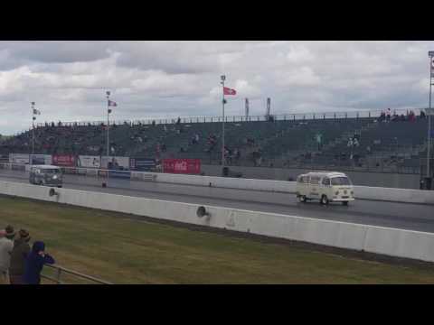 200 bhp vs 600 bhp - Chris Antell awesome run