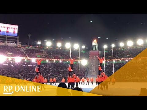 Die Cheerleader des SC Bayer Uerdingen bei Olympia