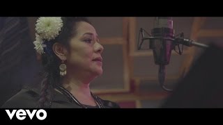 Lila Downs - Salón Lágrimas y Deseo (EPK) ft. Banda Tierra Mojada, Carla Morrison