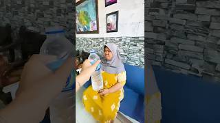 Download lagu demek ambil minum mamah #trendingshorts mp3