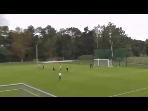 LZS STARY UJAZD :: Najładniejsza bramka :: Jesień 2015