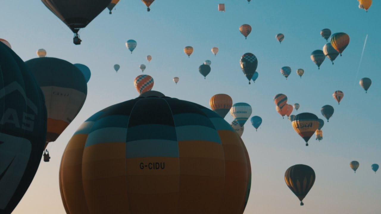 Pylon Racing, Hot-Air Balloons Included in New Microsoft Flight Simulator  2024 - FLYING Magazine