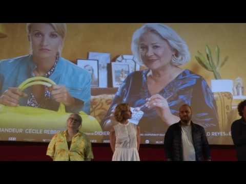 Avant-première de Retour chez ma mère, avec Alexandra Lamy, Josiane Balasko, Jérôme Commandeur...