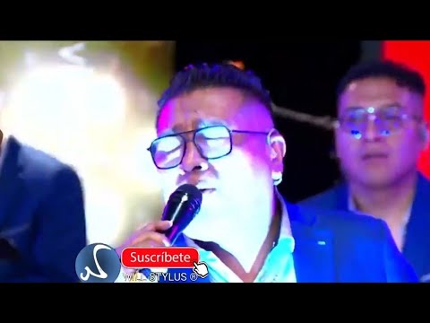 IDENTICO EN VIVO EX VOCALISTAS DE ESENCIA REAL  - MIX AMERICA POP GRANDES EXITOS