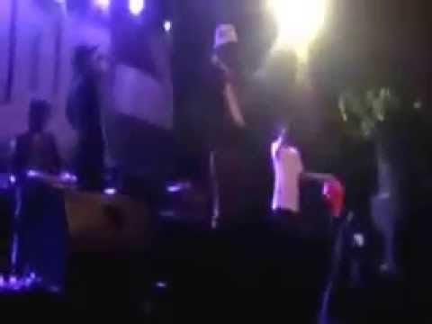 App Mc (Jeri & Macbee) Ft. Lil Gucci - She Wanna JakCloth 04 Desember 2014 #CroozStage