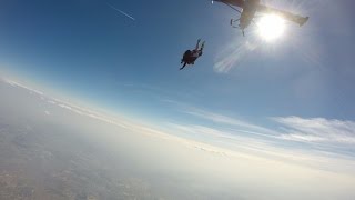 preview picture of video 'PARACADUTE TANDEM- casale monferrato- delta 47 ( tandem skydiving )'