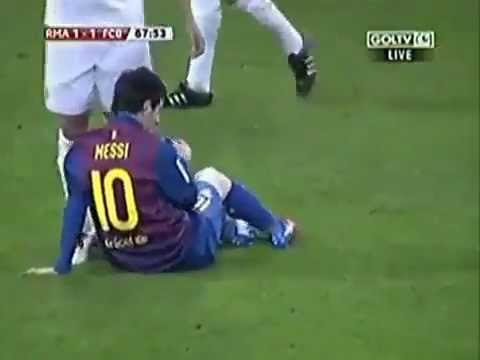 Pepe Insane (Step On Messi's Hand)