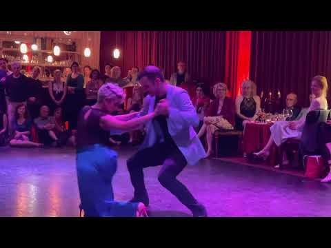 Performance 3 Rocio Lequio und Bruno Tombari in Bamberg