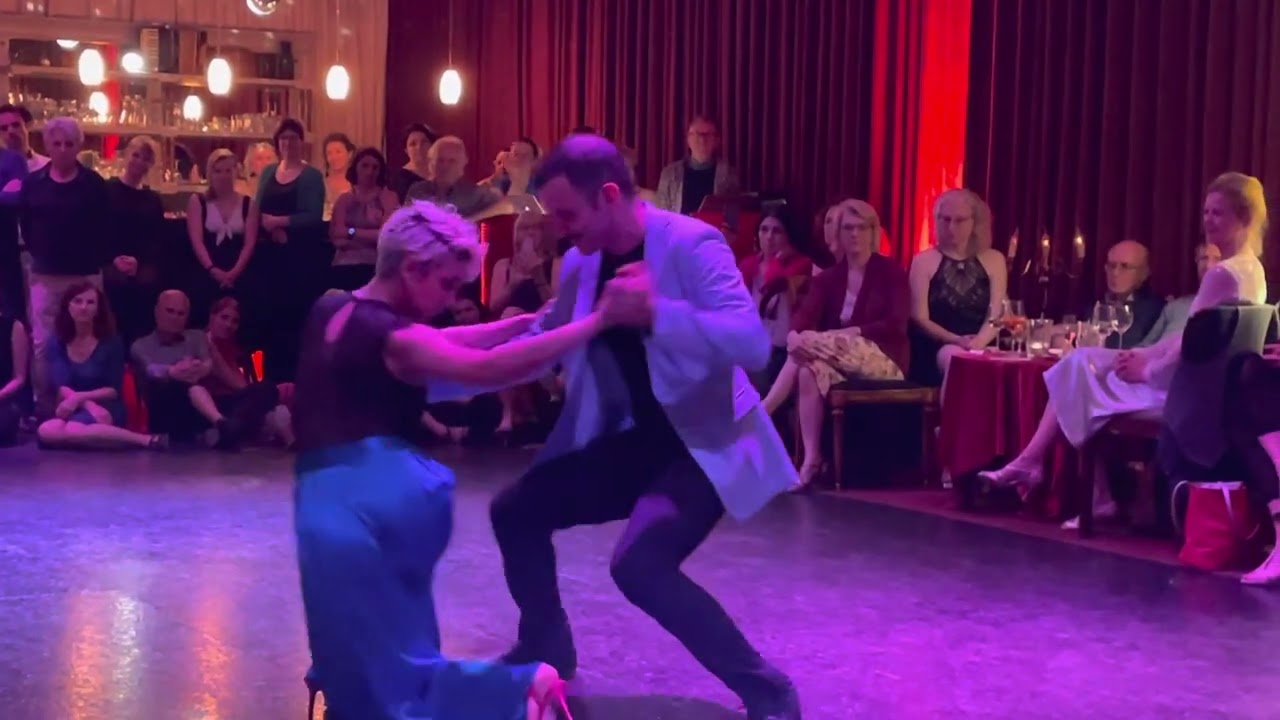 Performance 3 Rocio Lequio und Bruno Tombari in Bamberg