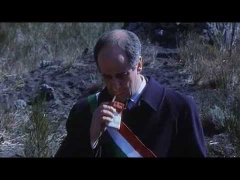 La Salita - regia Mario Martone (con Toni Servillo, Anna Bonaiuto) (dal film I Vesuviani, 1997)