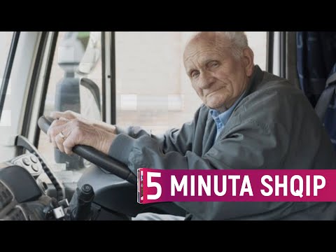 I ka 90 vjet dhe punon 12 orë ditë dhe ju ankoheni ende?!
