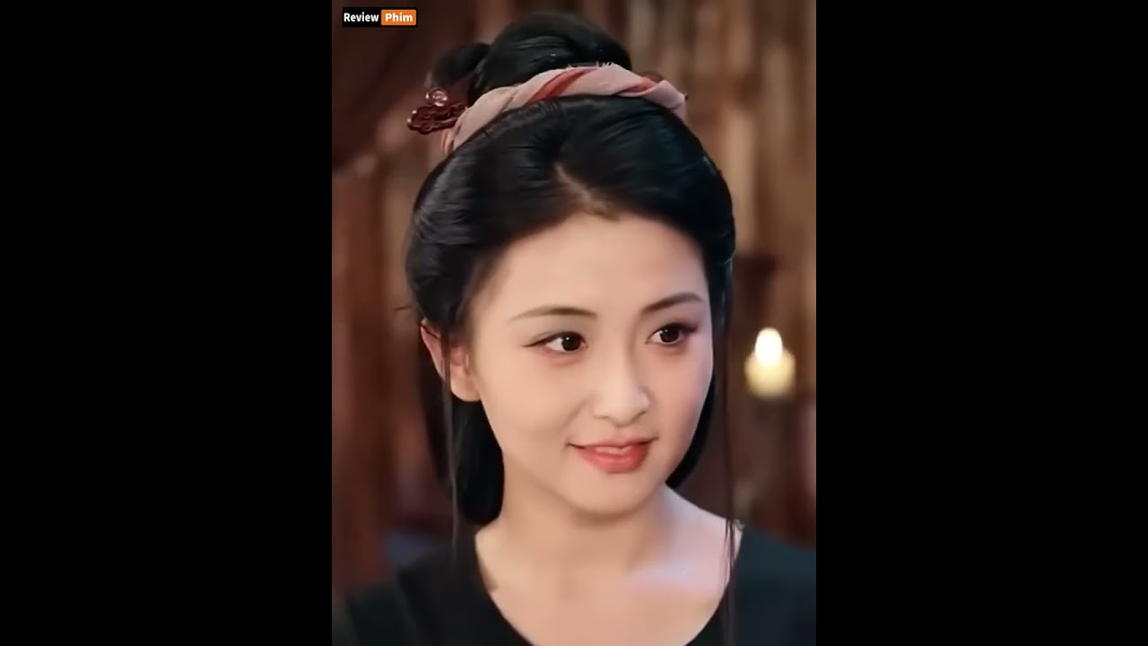 Xuyên Không Về Cổ Đại Gặp Nạn Đói, Chàng Trai May Mắn Hốt Được 6 Đại Mỹ Nhân Làm Vợ