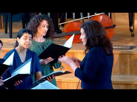 Orice ar fi să vină - Corul Akord | Comunitatea Labirint Dirijor Alina Negoşanu Pian Robert Adam