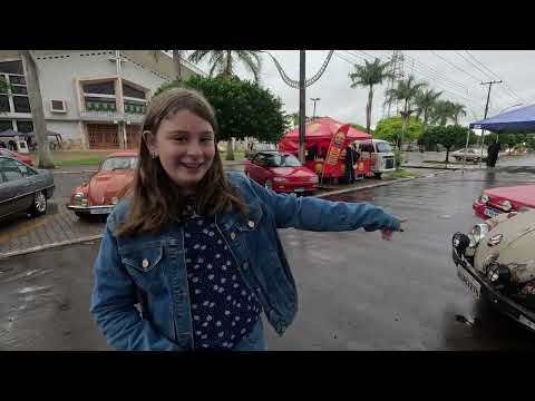 ENCONTRO DE CARROS ANTIGOS EM ARARUNA-PR