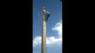 preview picture of video '50ft pole climb'