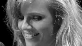 SAD SONG – Rowwen Hèze & Mattanja Joy Bradley