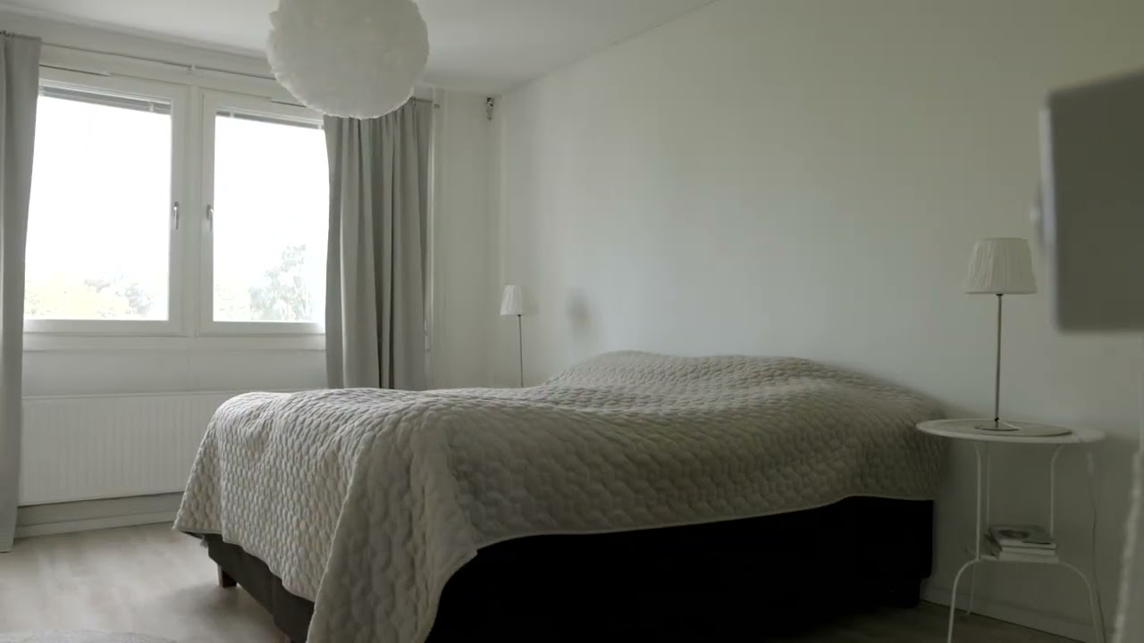 4 rum Lägenhet på Radarvägen 23 Hägernäs Täby kommun - video