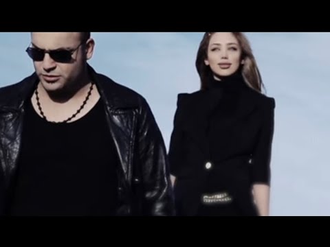 Matin 2 Hanjare - "To injaei" official video | متین دو حنجره - تو اینجایی