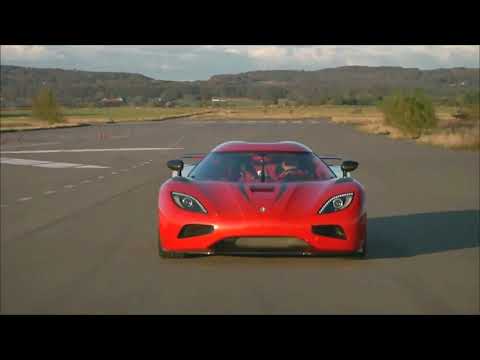 2020 Bugatti chiron VS Koenigsegg one 1 epic acceleration!!!!