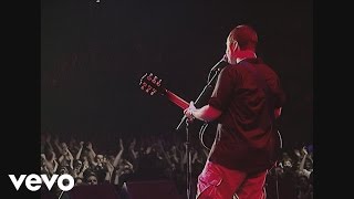 Manic Street Preachers - Raindrops Keep Fallin' on My Head (Live at the Manchester NYNEX)