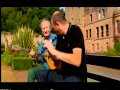 Dónal Lunny & Michael McGoldrick - A clip from the formation of Ciorras (Lorg Lunny - TG4)