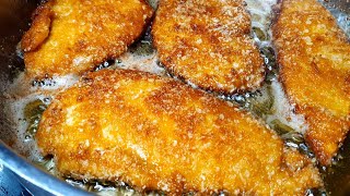 בקלי קלות-שניצל קריספי יאמי (ליהי קרויץ - מטבח בקלי קלות) - התמונה מוצגת ישירות מתוך אתר האינטרנט יוטיוב. זכויות היוצרים בתמונה שייכות ליוצרה. קישור קרדיט למקור התוכן נמצא בתוך דף הסרטון