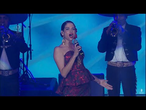 Natalia Jiménez cantando YA LO SÉ QUE TÚ TE VAS | Las Lunas del Auditorio 2019