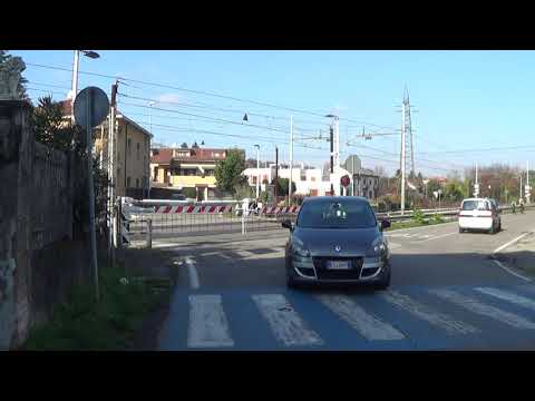 Passaggio a livello di via Como - Cesano Maderno (MB) / Level Crossing / железнодорожный переезд