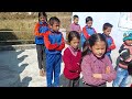 हम बच्चे तो हैं मगर समूह गान