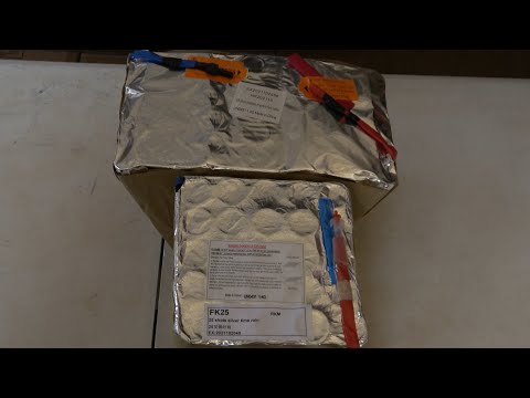 3 different ProLine crackle cakes - Crackle haters should just leave now but these are AWESOME!!!