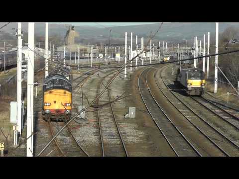 37038 Top'n'Tail 37218 6C51 Sellafield - Heysham flask(s) Carnforth loops 13th January 2012 Part 2