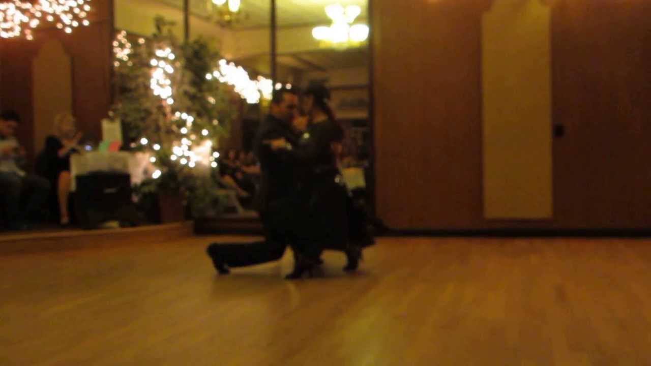 Carlos Paredes & Diana Giraldo at "La Milonga Rosa" ... April 19, 2013