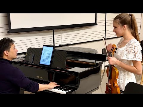 Karolina Protsenko plays violin with Conductor Dean Anderson | Mendelssohn Violin Concerto