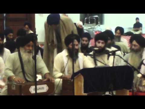 Bhai Vijayant Singh Jee -Akhand Keertani Jatha,  Raensabaayee Keertan, New York August 2011