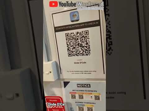 Onde D' Cafe here at central Shopping plaza ,Kk,Sabah.Malaysia .Christmas Cake, Birthday Cake ,.