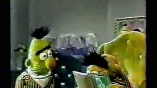 Sesame Street - Ernie tries to scare Bert