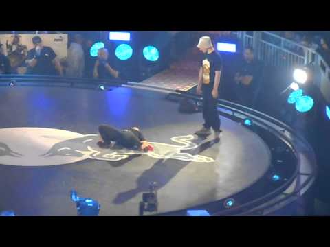 Red Bull Bc One 2014 : Bboy Taisuke vs Cheerito