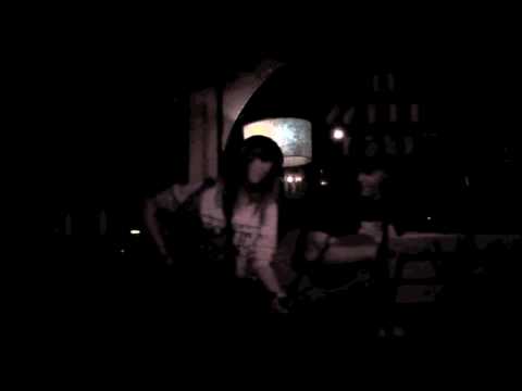 Larra Skye - Pull Me In (Recorded live using Zoom Q3)