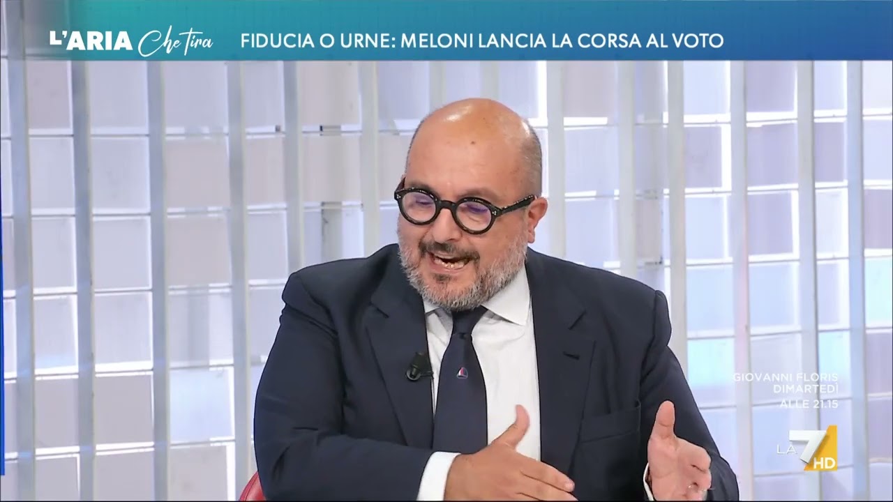 Scontro tra Gennaro Sangiuliano e Lorenzo Pacini: "Pensa a Bonelli! Quale sinistra? Non ...