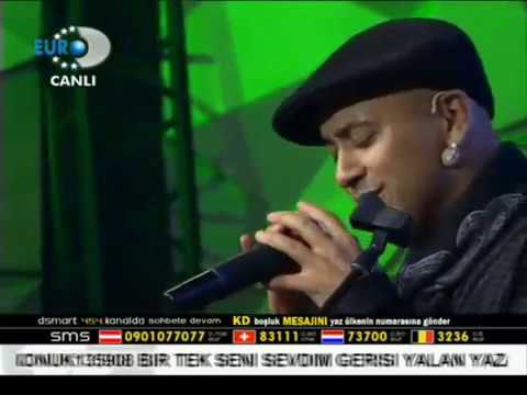 Ahmet Akkaya - Dayanamam  - Disko Kralı (Canlı Performans)