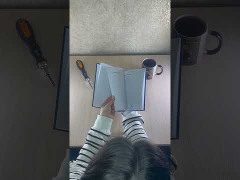 Книга, в которой живёт Папа (твёрдая обложка) - фото 1 - id-p2830653408