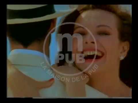 Chanel n°5 : L'Orchestre aquatique, avec Carole Bouquet (France, 1996)