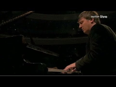 Boris Berezovsky plays Rachmaninov (2007): Piano Concerto No.2, Op.18