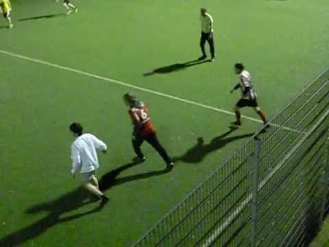 Winterliga: LinksVerweser Interruptus Connection - Höttges' Erben 5:2 (2:0)