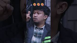 Download lagu keahlian Ali akbar!! bisa kasih tau jam pakai gestur tubuh 🤣🤣😁 | LAPOR PAK! #shorts #laporpakshorts mp3