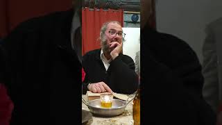 עשירי למנין ברכבת. שלום עליכם, יידיש.