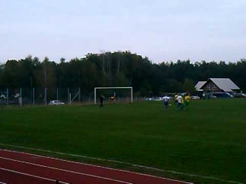 Azalia Wola Zarczycka & KP Zarzecze.Karny na 1:0