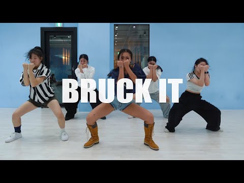 Spice, Jugglerz - Bruck It girls hip hop dance choreography Kayah