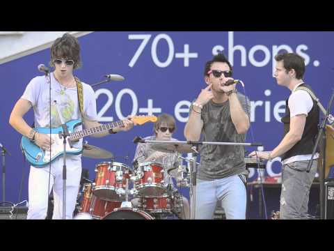 Gentlemen Hall *LIVE*