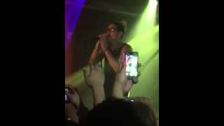 William Singe :: HOTLINE BLING (Drake cover)